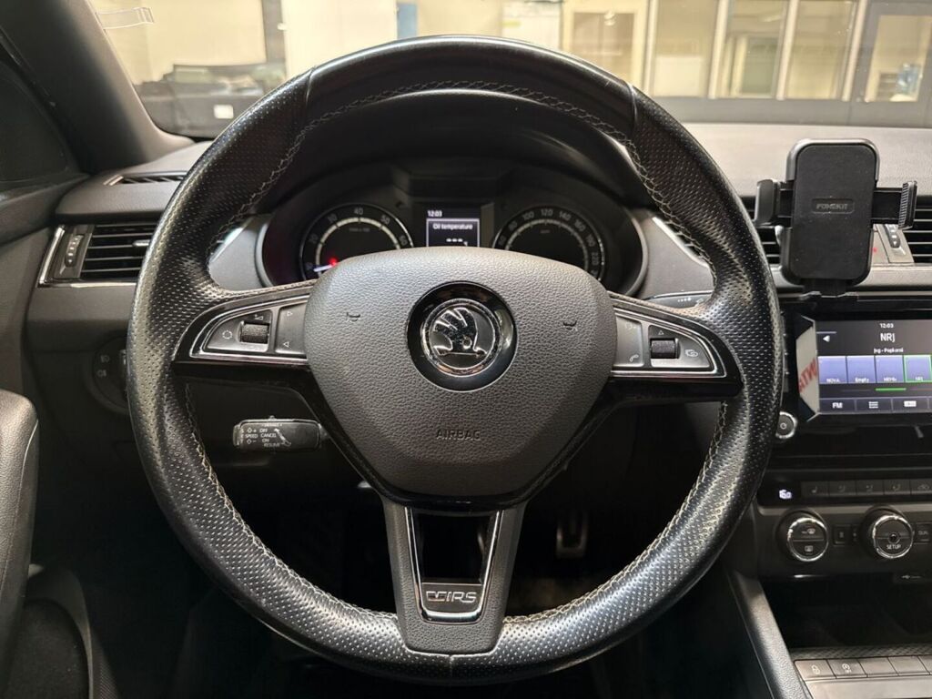 Skoda Octavia 2014 Sininen