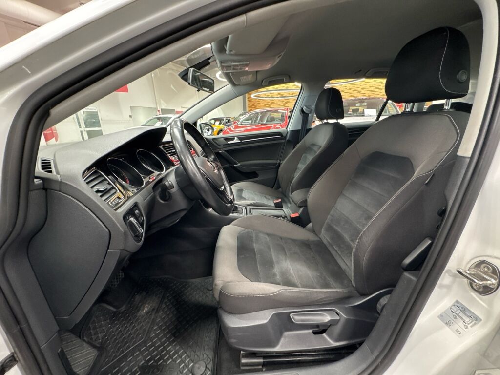 Volkswagen Golf 2014 Valkoinen