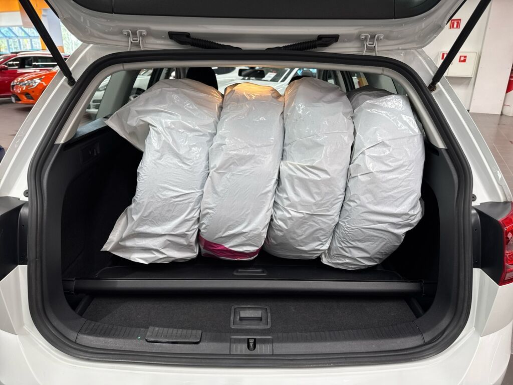 Volkswagen Golf 2014 Valkoinen