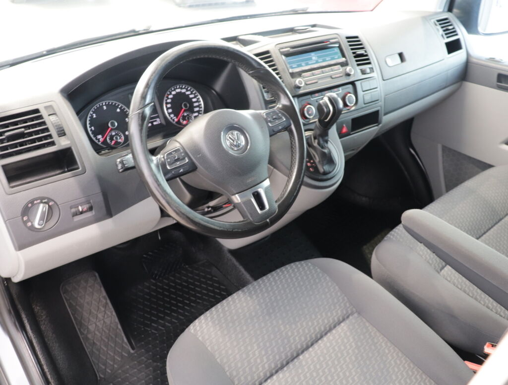 Volkswagen Transporter 2014 Harmaa