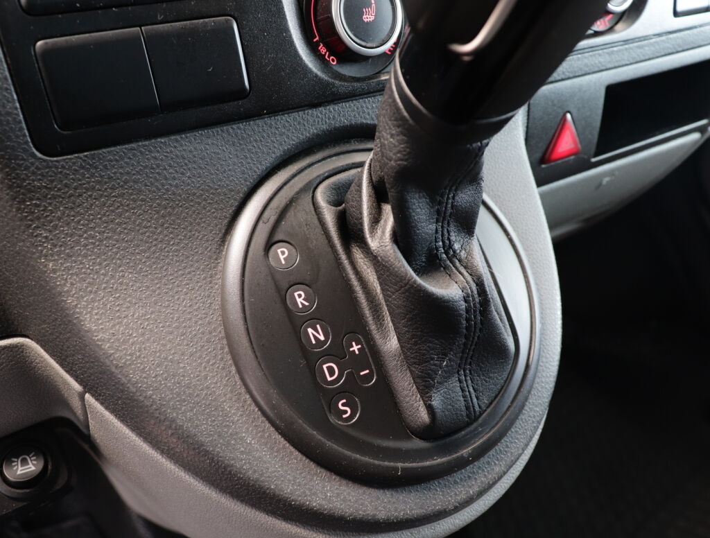 Volkswagen Transporter 2014 Harmaa