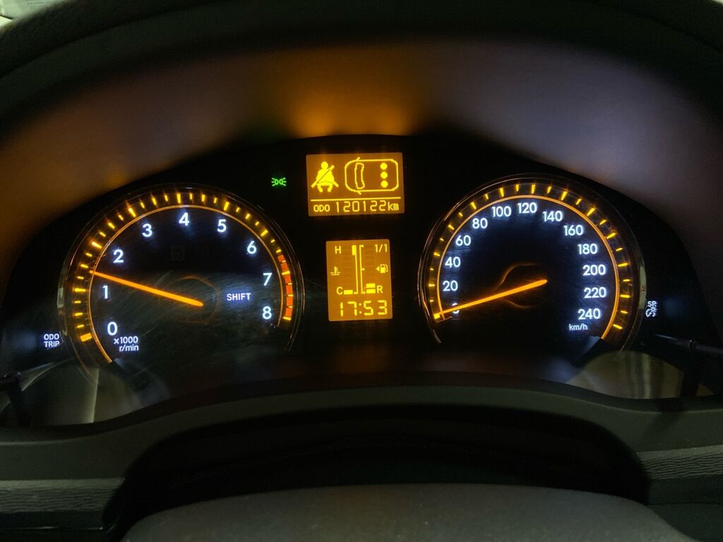 Toyota Avensis 2011 Sininen