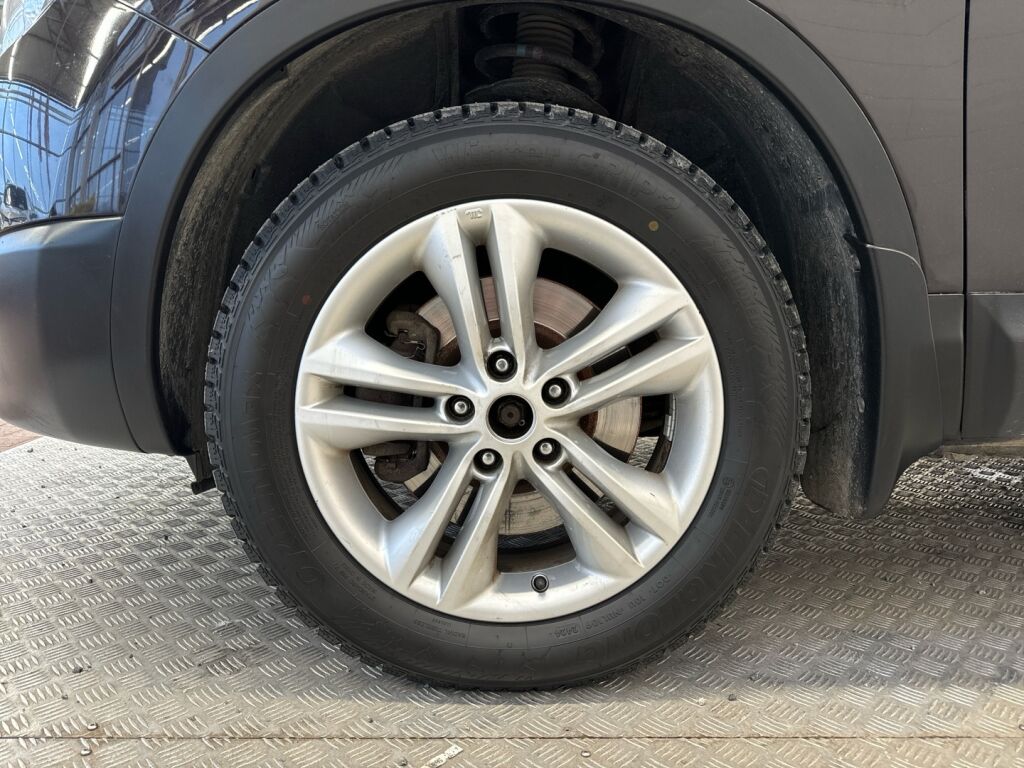 Nissan Qashqai+2 2011 Violetti