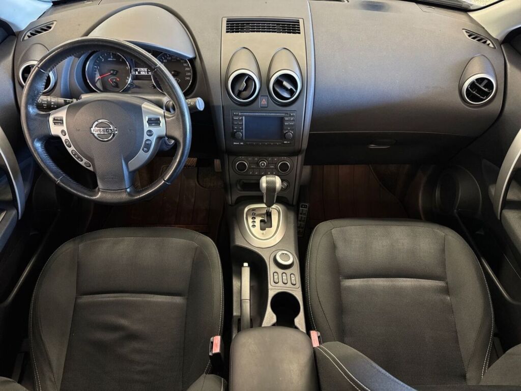 Nissan Qashqai+2 2011 Hopea