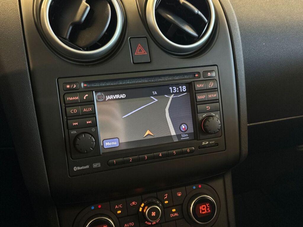 Nissan Qashqai+2 2011 Hopea