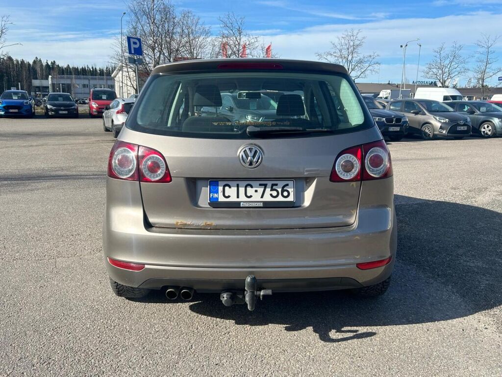 Volkswagen Golf Plus 2011 Ruskea (beige)
