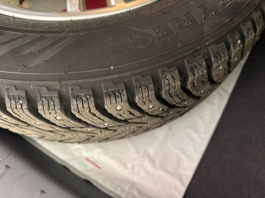 Volvo S40 2012 Harmaa