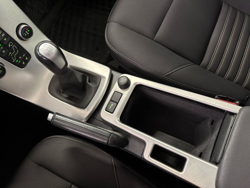 Volvo S40 2012 Harmaa