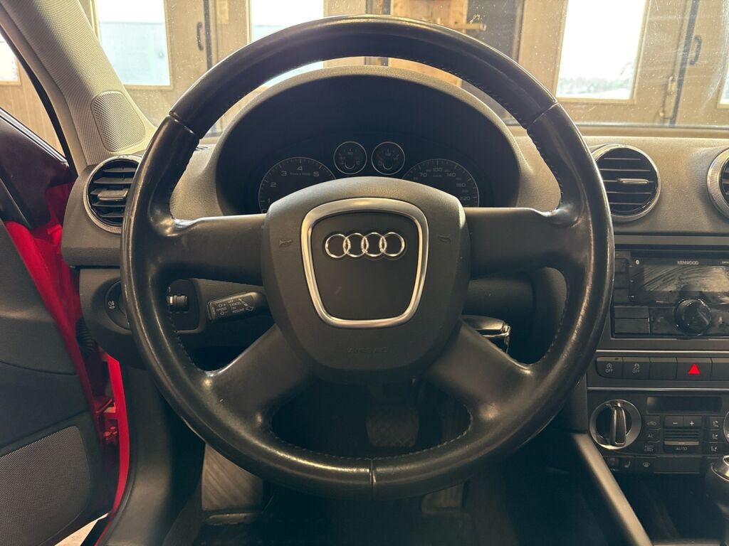 Audi A3 2011 Punainen