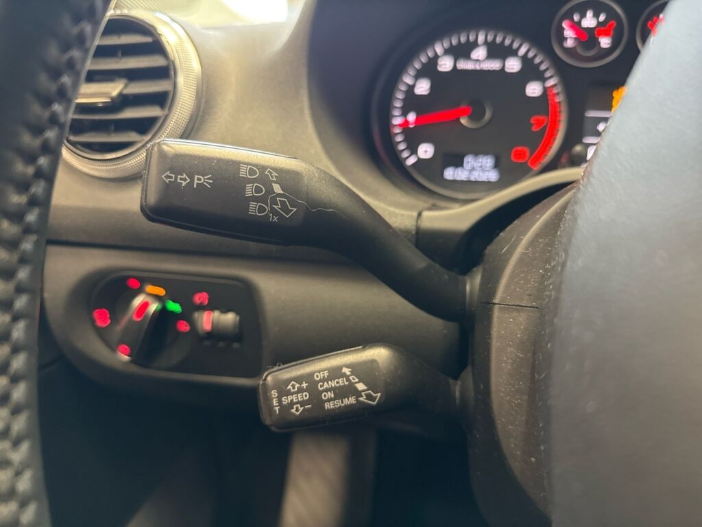 Audi A3 2011 Punainen