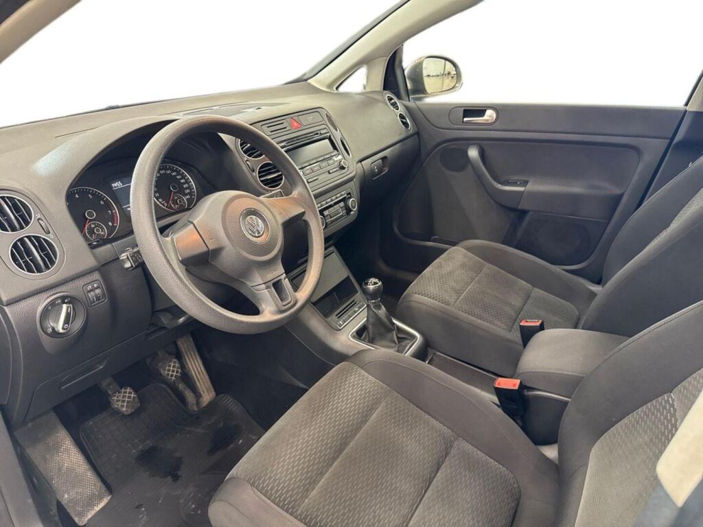 Volkswagen Golf Plus 2011 Ruskea (beige)