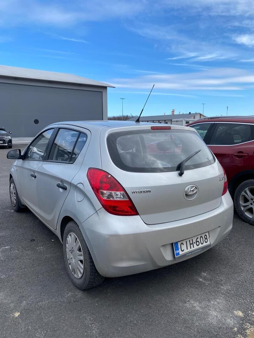 Hyundai i20 2012 Hopea