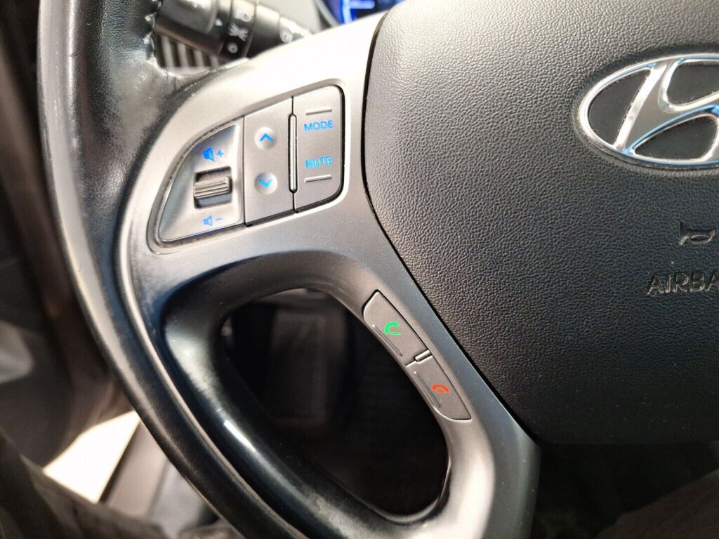 Hyundai ix35 2011 Ruskea (beige)