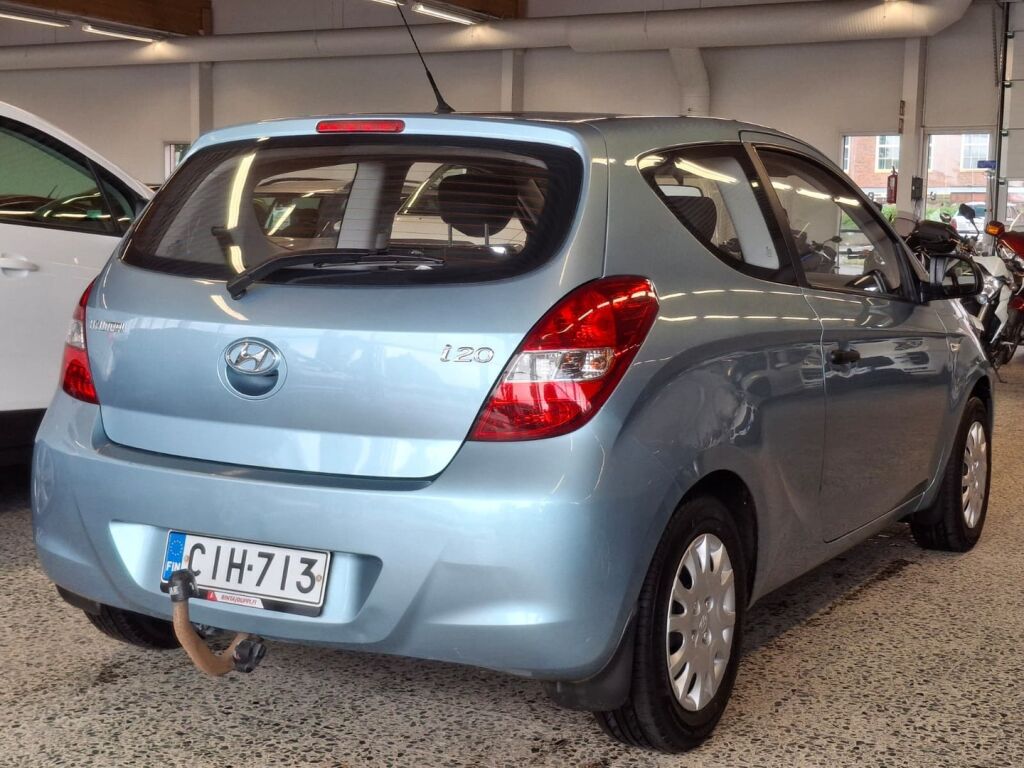 Hyundai i20 2013 Sininen