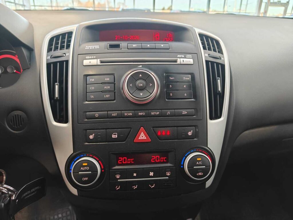 Kia Ceed 2011 Harmaa