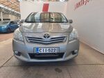 Toyota Verso 2011 Harmaa