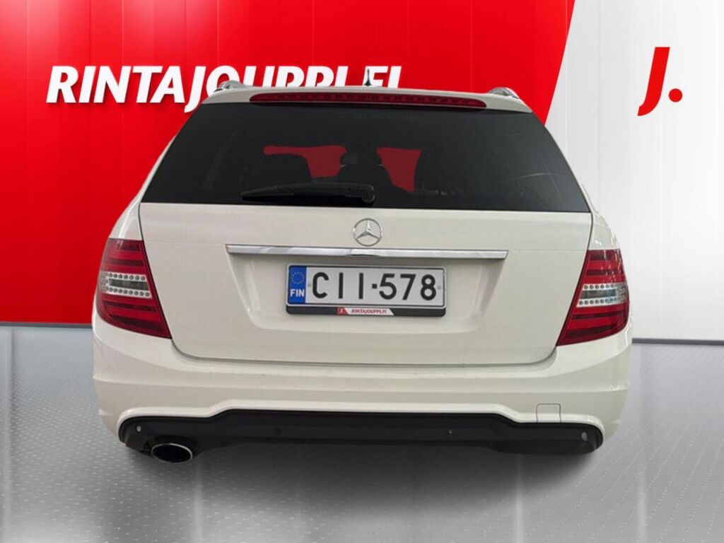 Mercedes-Benz C 2011 Valkoinen