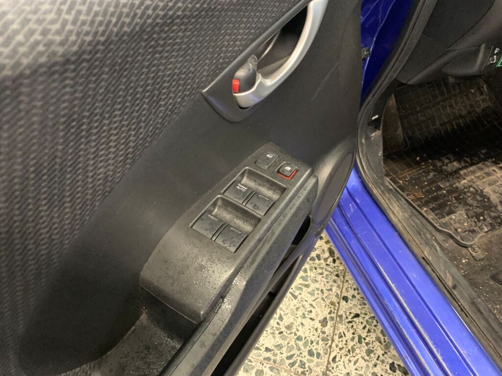 Honda Jazz 2011 Sininen