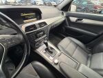 Mercedes-Benz C 2011 Ruskea (beige)