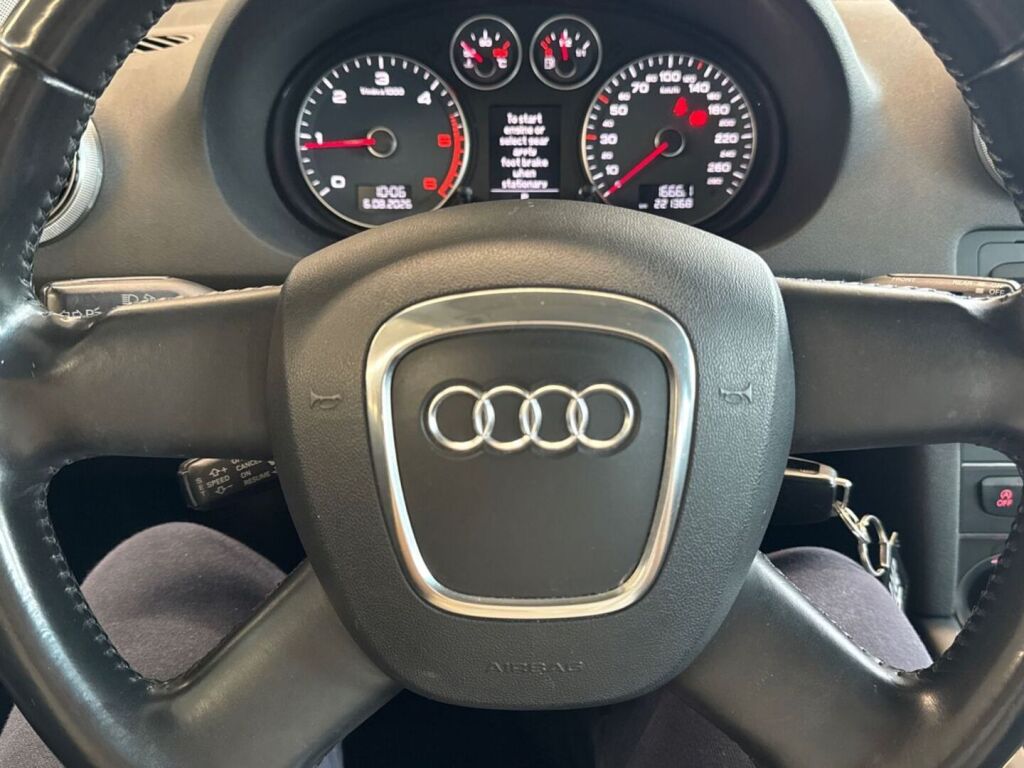 Audi A3 2011 Harmaa