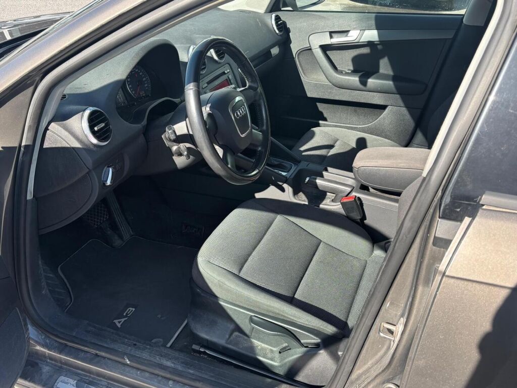 Audi A3 2011 Harmaa