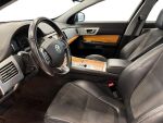 Jaguar XF 2012 Musta
