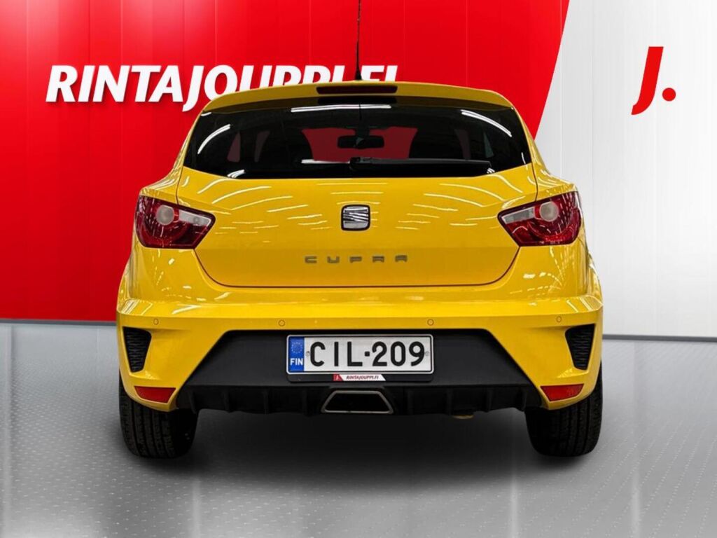 Seat Ibiza SC 2011 Keltainen