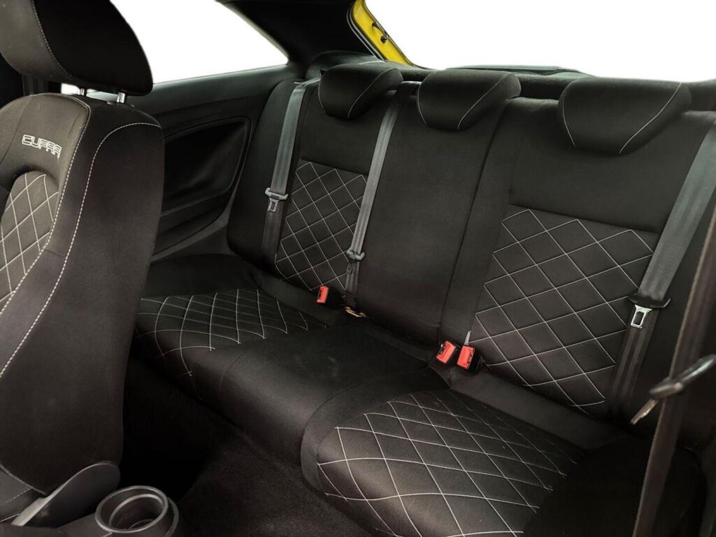 Seat Ibiza SC 2011 Keltainen