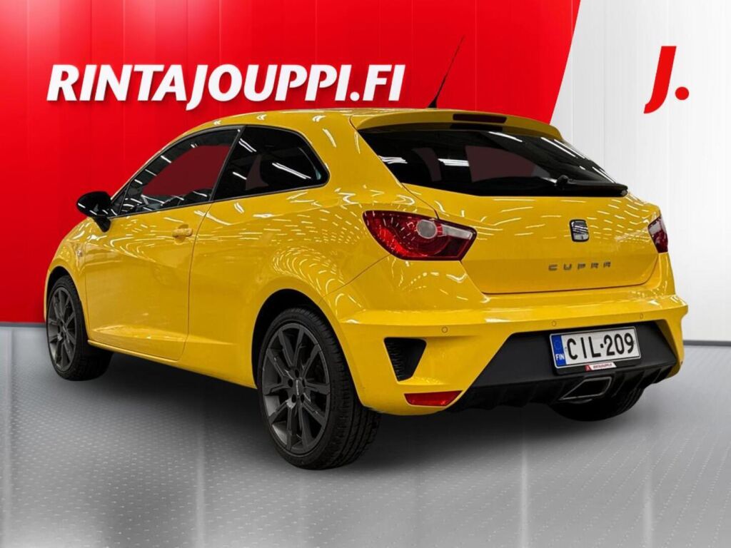 Seat Ibiza SC 2011 Keltainen