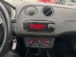 Seat Ibiza ST 2011 Ruskea (beige)