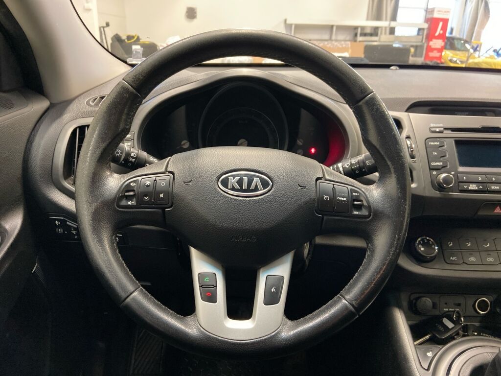 Kia Sportage 2011 Musta