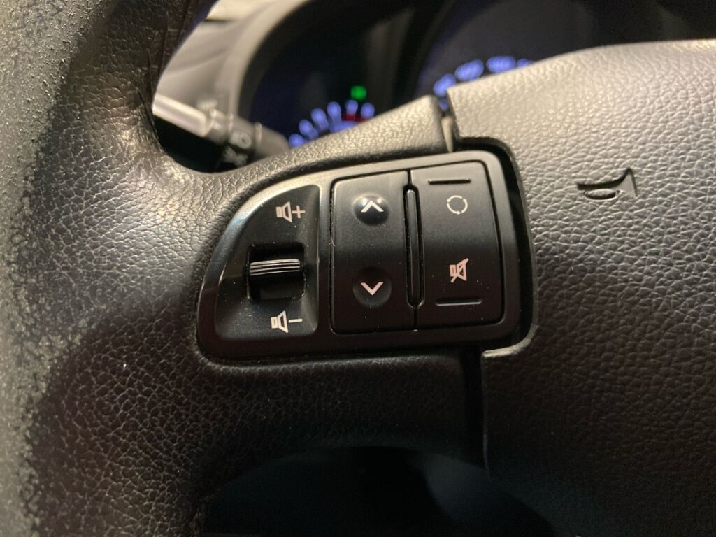 Kia Sportage 2011 Musta