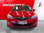 Opel Astra 2011 Punainen