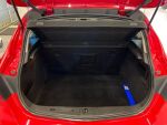 Opel Astra 2011 Punainen