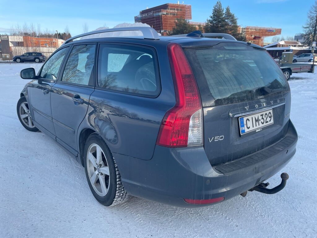 Volvo V50 2012 Sininen