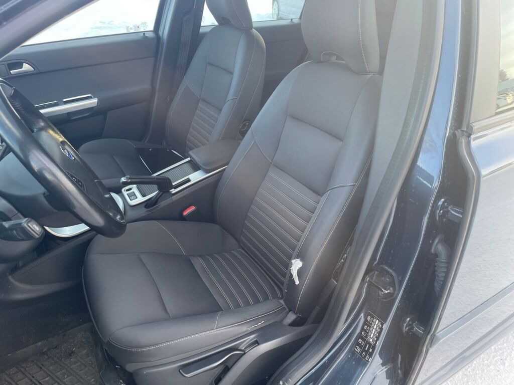 Volvo V50 2012 Sininen