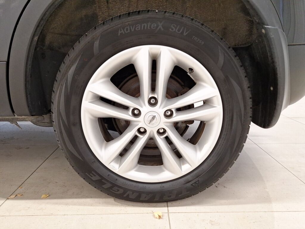 Nissan Qashqai 2011 Musta