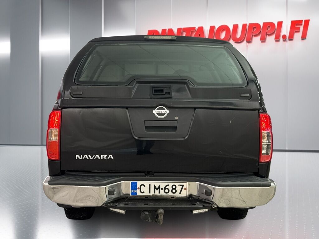 Nissan Navara 2012 Musta