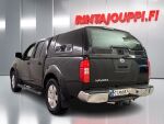 Nissan Navara 2012 Musta