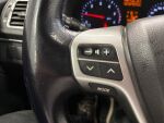 Toyota Avensis 2012 Punainen
