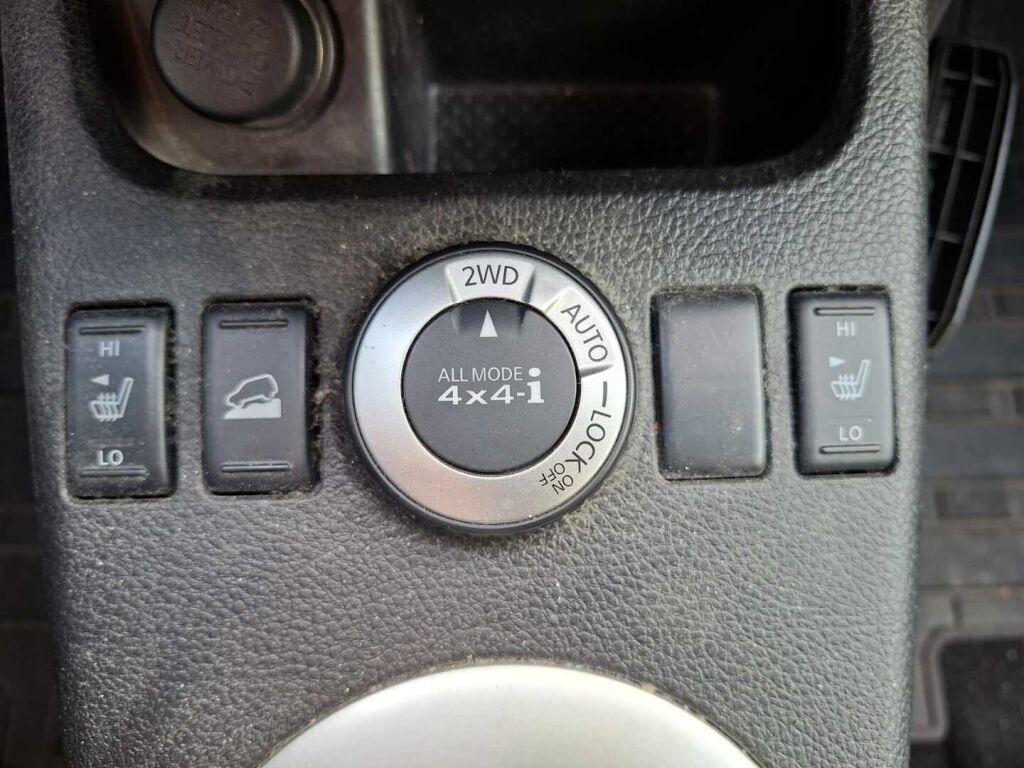 Nissan X-Trail 2012 Harmaa
