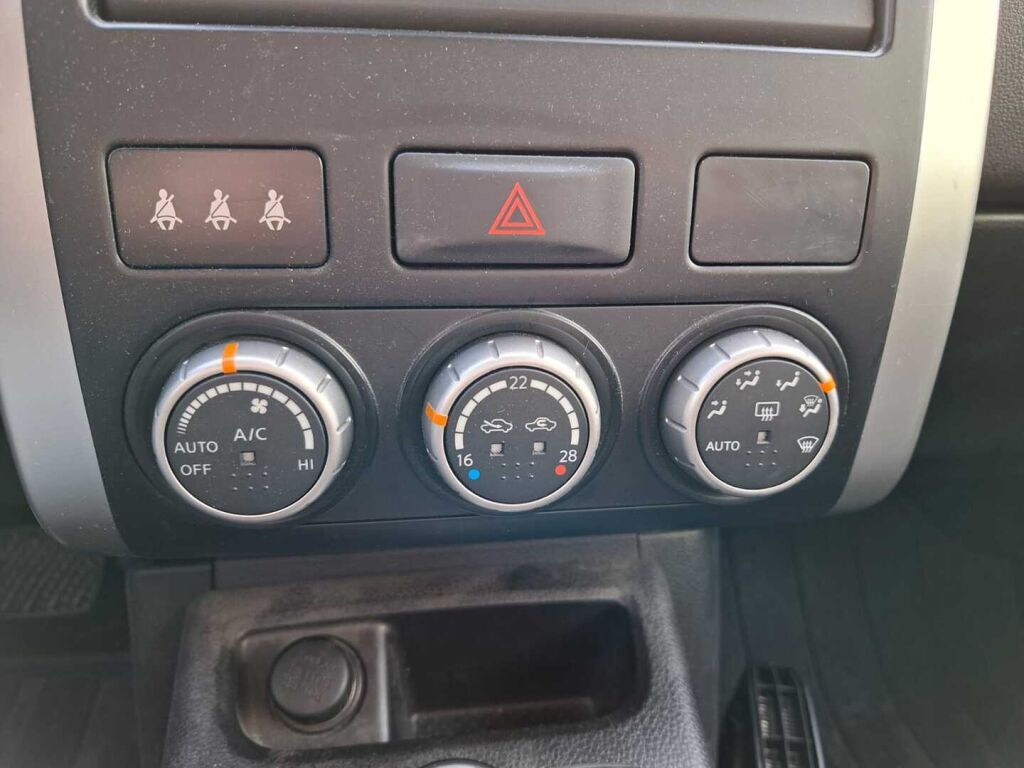 Nissan X-Trail 2012 Harmaa