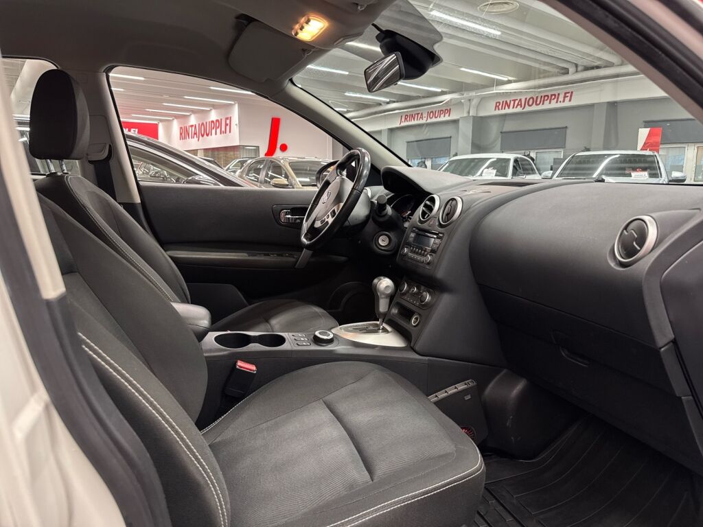 Nissan Qashqai 2012 Valkoinen