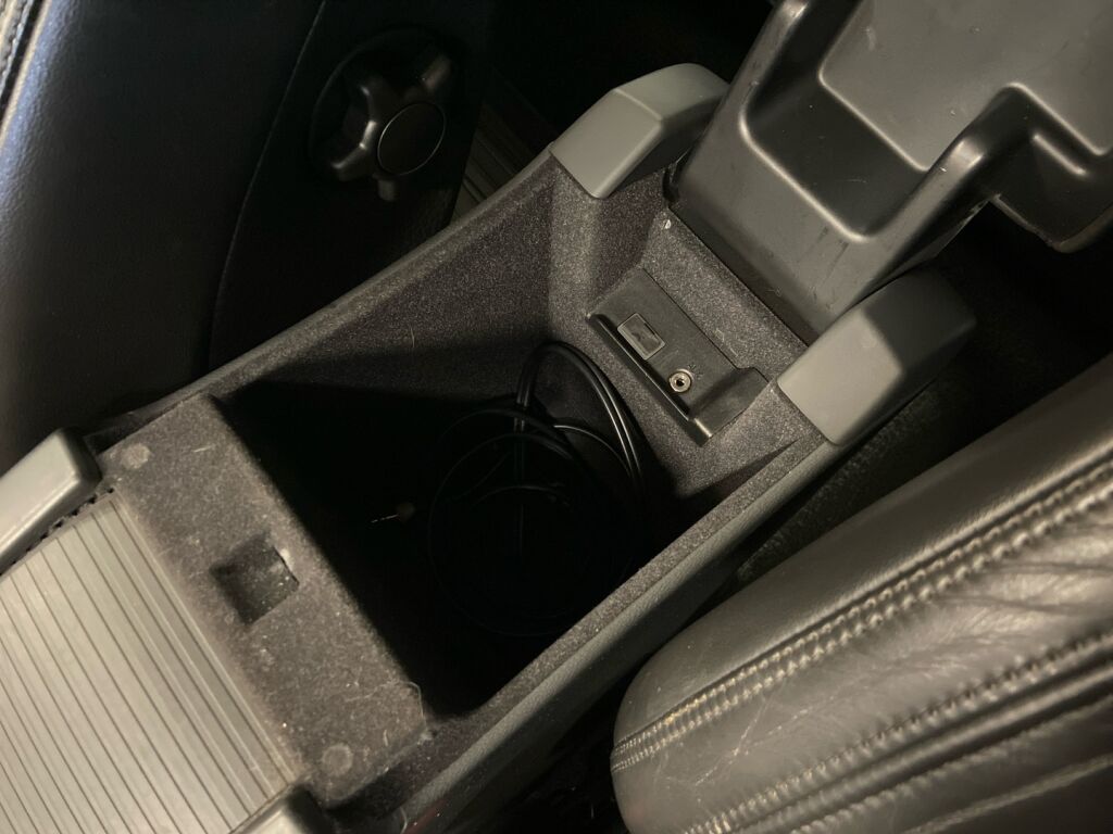 Volvo V60 2012 Ruskea (beige)