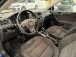 Volkswagen Jetta 2012 Sininen