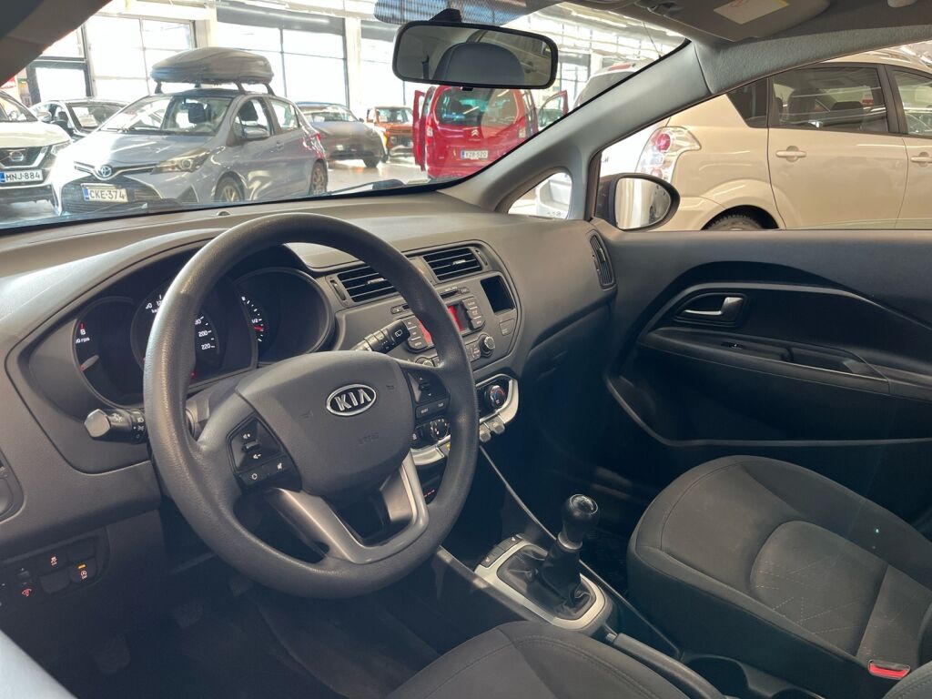 Kia Rio 2012 Ruskea (beige)