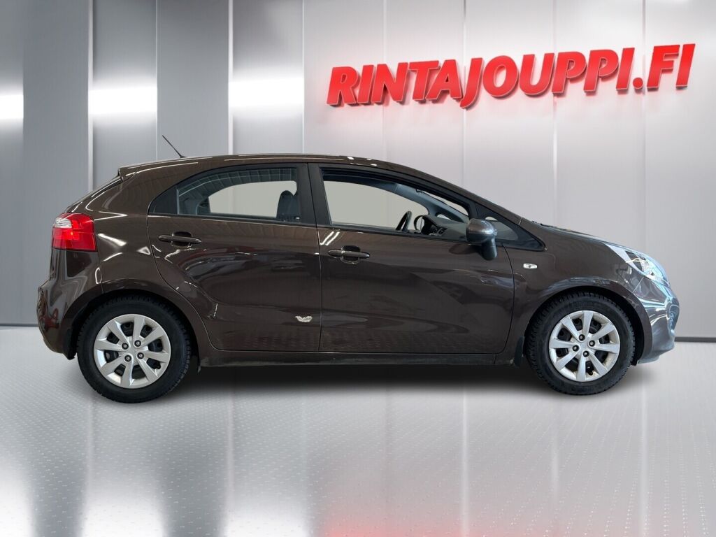 Kia Rio 2012 Ruskea (beige)