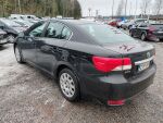 Toyota Avensis 2012 Musta