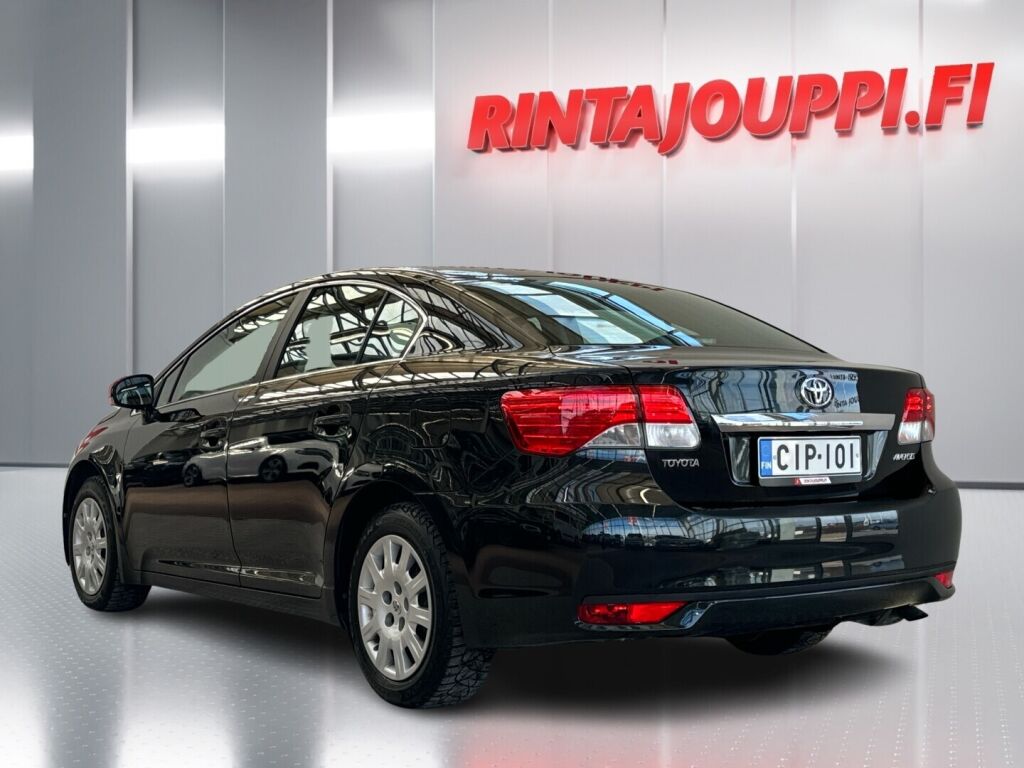 Toyota Avensis 2012 Musta