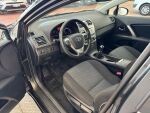 Toyota Avensis 2012 Musta